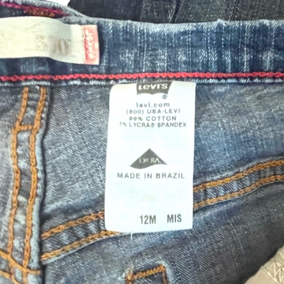 Levi’s 550 Women’s Relaxed Fit Jeans 12
Relaxed Fit Medium Wash - Picture 5 of 5